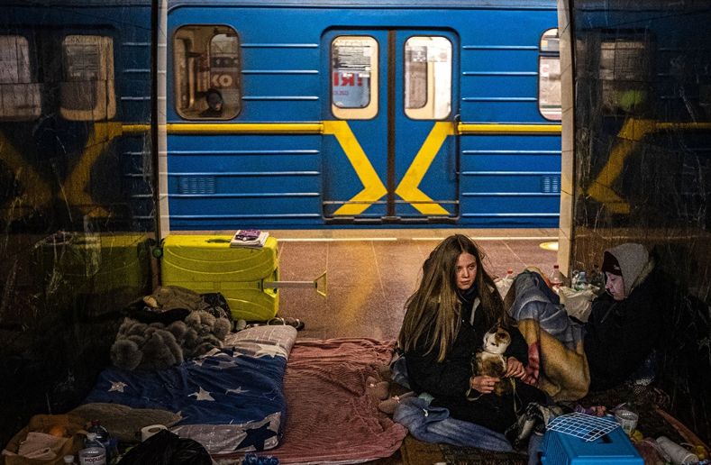 Ein Bild, das Text, Transport, Zug, Bus enthält.
Automatisch generierte Beschreibung